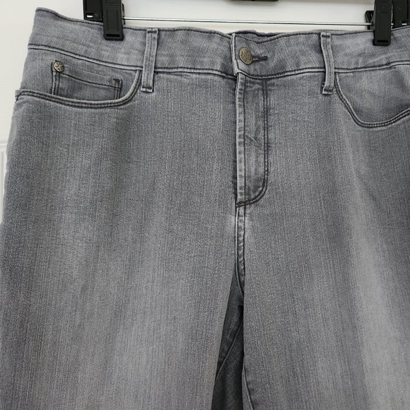 NYDJ SAMANTHA SLIM Straight Leg Jeans Light Wash Gray Size 14 32" Inseam Pockets - Picture 3 of 10